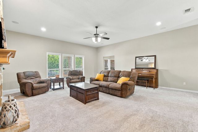 108 Cedar Ranch Drive, Weatherford, TX 76087