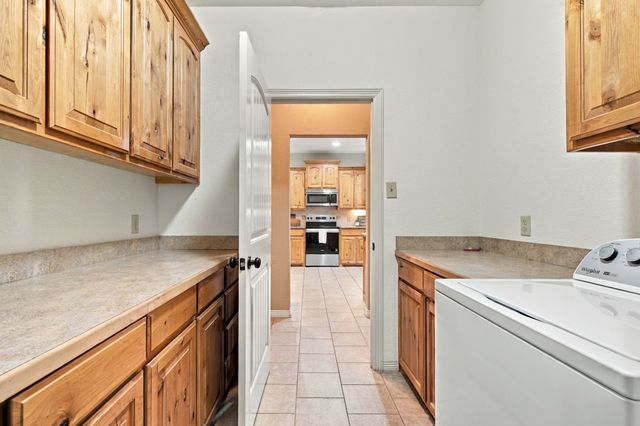 108 Cedar Ranch Drive, Weatherford, TX 76087