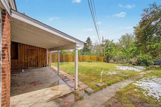 3440 S Dahlia Street, Denver, CO 80222