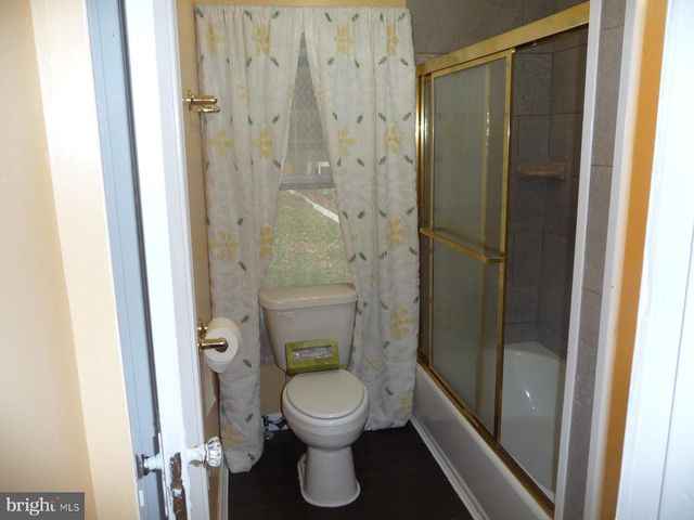 2619 BROOKS DR, Suitland, MD 20746