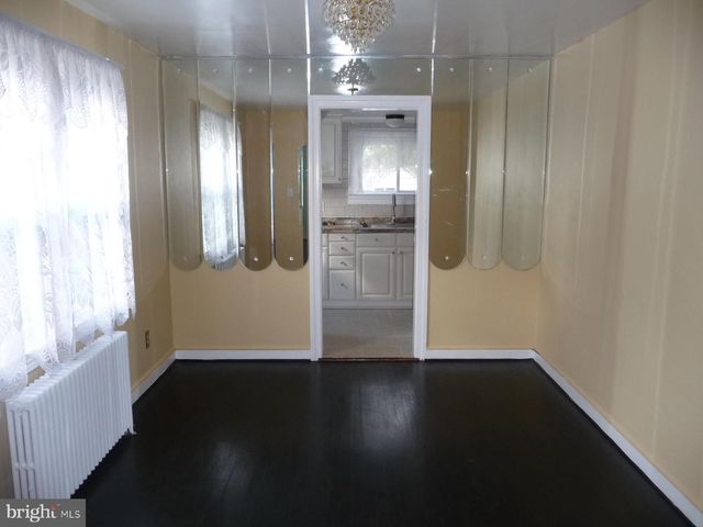 2619 BROOKS DR, Suitland, MD 20746