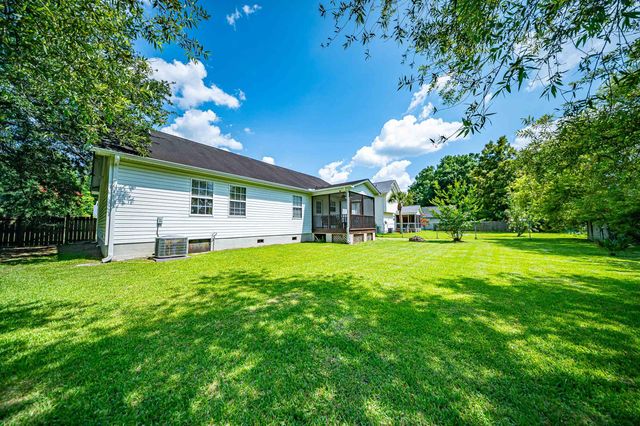 229 Lindy Creek Road, Goose Creek, SC 29445