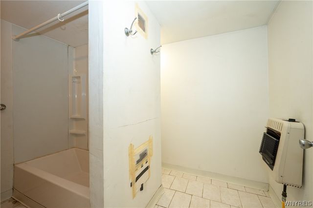 884 East Eagle Street N, Buffalo, NY 14210