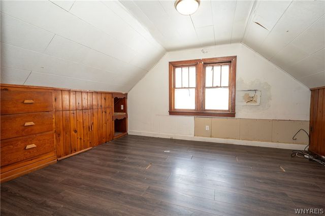 884 East Eagle Street N, Buffalo, NY 14210