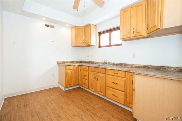 884 East Eagle Street N, Buffalo, NY 14210