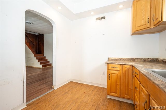 884 East Eagle Street N, Buffalo, NY 14210