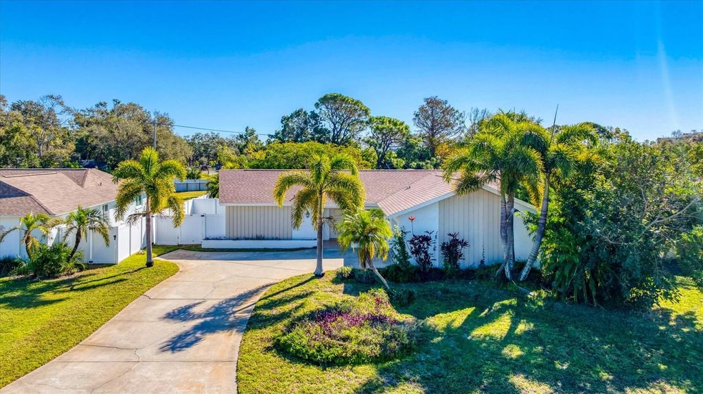 Image 2 of property listing at 1413 63RD STREET W, Bradenton, FL 34209