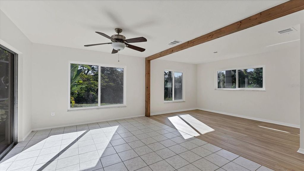 Image 13 of property listing at 1413 63RD STREET W, Bradenton, FL 34209