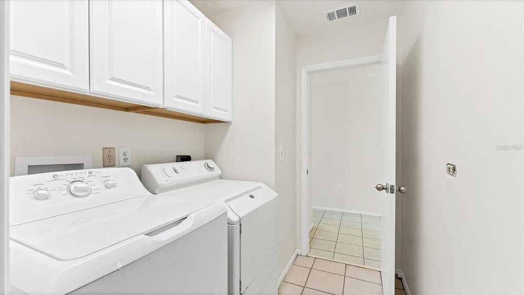 Image 20 of property listing at 1413 63RD STREET W, Bradenton, FL 34209