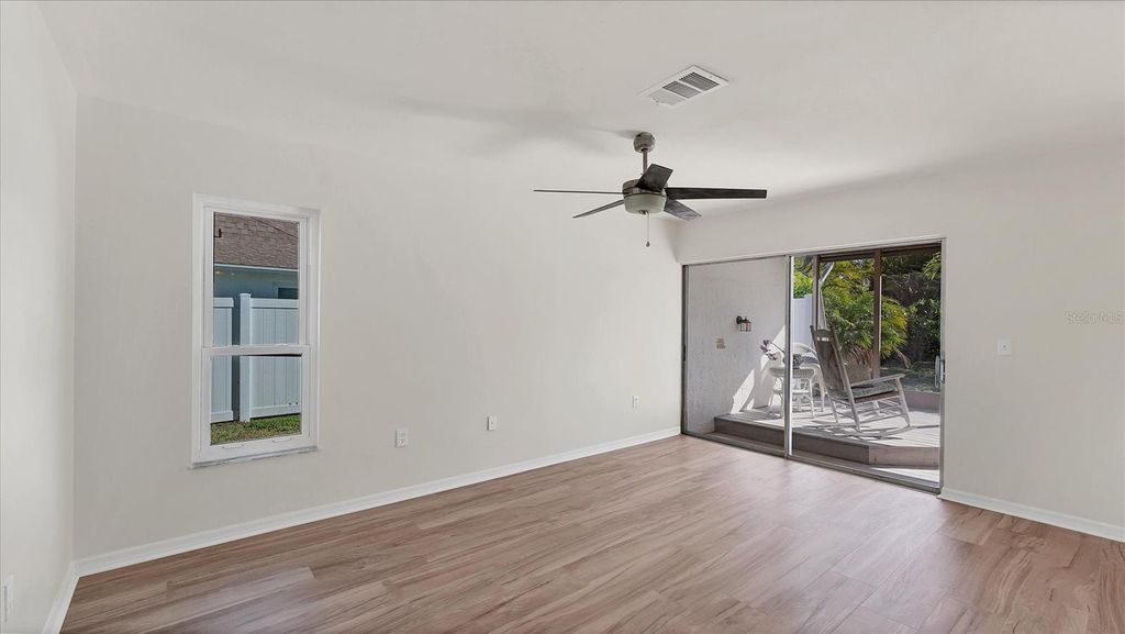 Image 6 of property listing at 1413 63RD STREET W, Bradenton, FL 34209