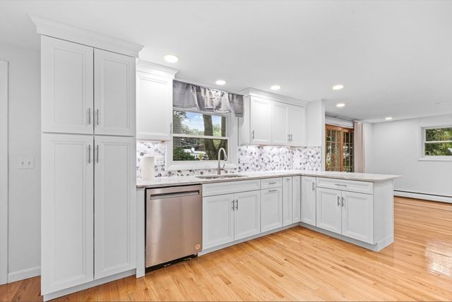 253 Linden Street 253, Waltham, MA 02452