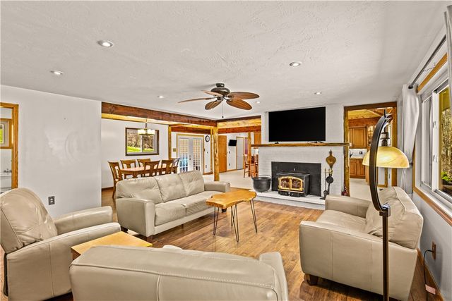 4514 Route 31, Donegal, PA 15501