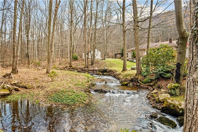 4514 Route 31, Donegal, PA 15501