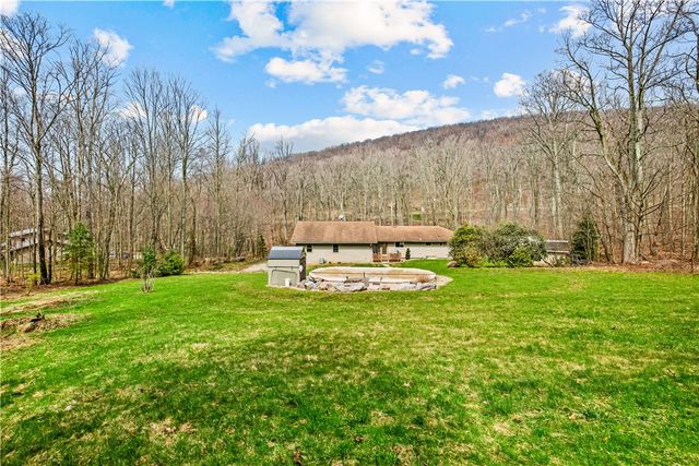 4514 Route 31, Donegal, PA 15501