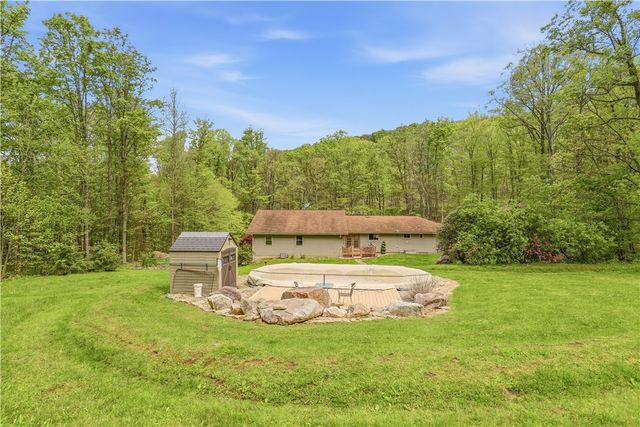 4514 Route 31, Donegal, PA 15501