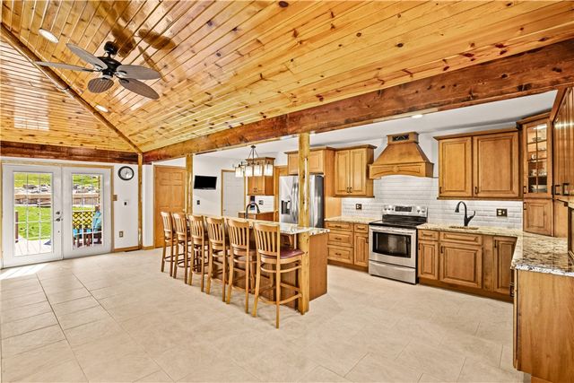 4514 Route 31, Donegal, PA 15501