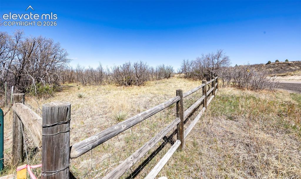 1701 N Rocky View Road, Castle Rock, CO 80108 — exterior