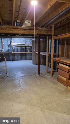 12 BANCROFT LN, Hainesport, NJ 08036