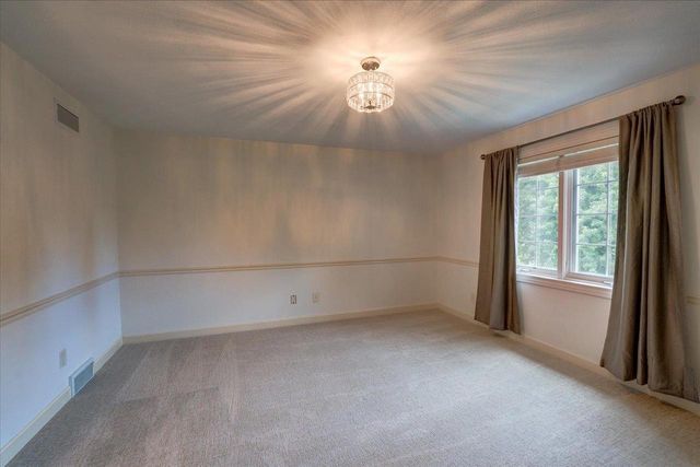 5556 SURREY Lane, Waunakee, WI 53597