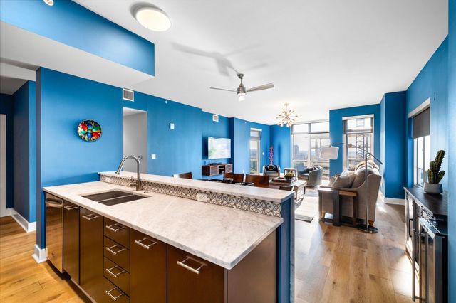 603 Davis ST 1103, Austin, TX 78701