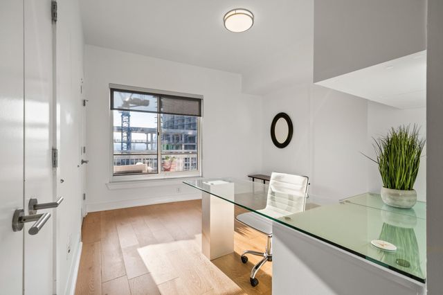 603 Davis ST 1103, Austin, TX 78701