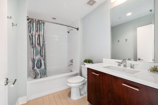 603 Davis ST 1103, Austin, TX 78701