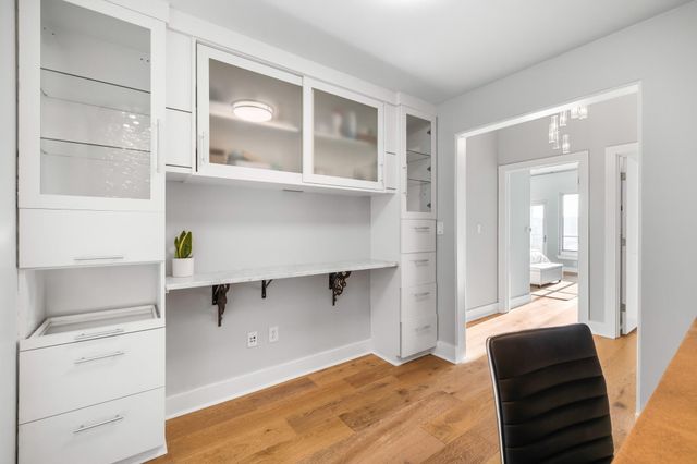 603 Davis ST 1103, Austin, TX 78701