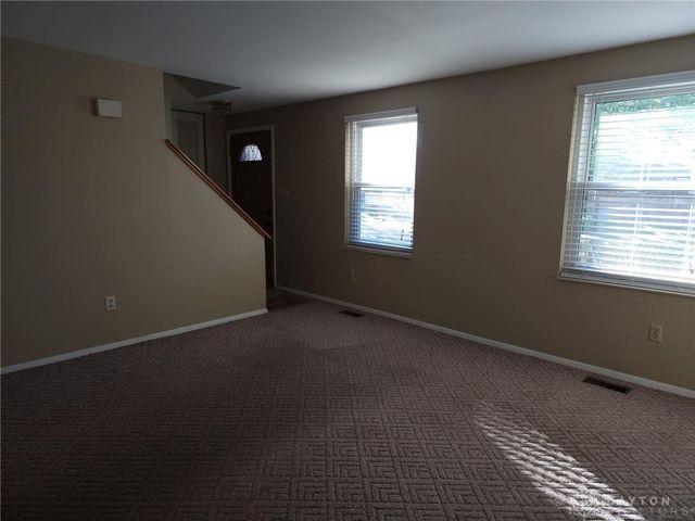 802 Nordhoff Farm Drive, Union, OH 45322