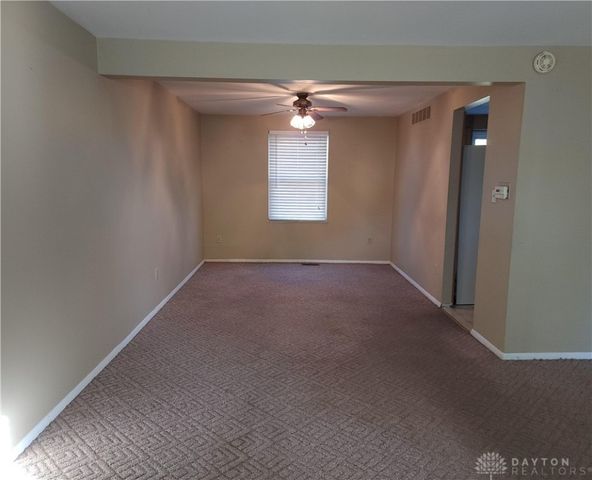 802 Nordhoff Farm Drive, Union, OH 45322