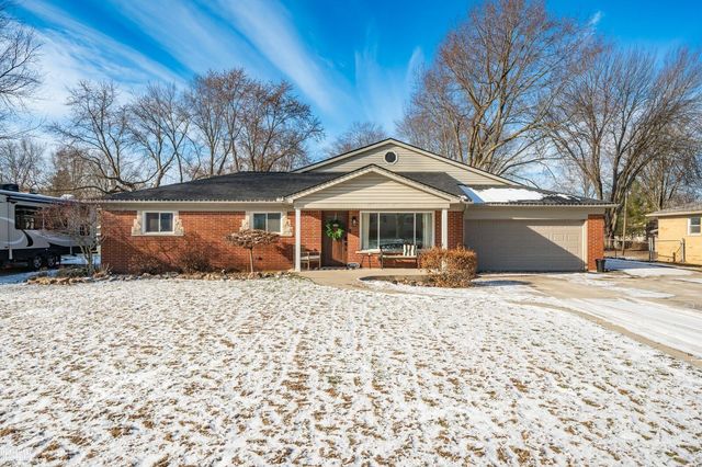 38867 Winkler Street, Harrison Twp, MI 48045