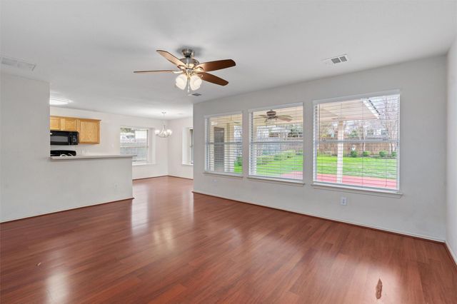 1305 Caras CV, Pflugerville, TX 78660