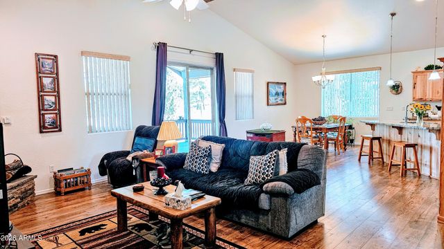 4800 Mountain Hollow Loop, Show Low, AZ 85901