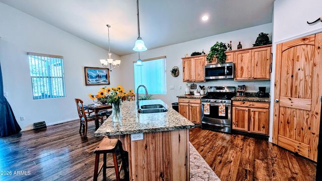 4800 Mountain Hollow Loop, Show Low, AZ 85901