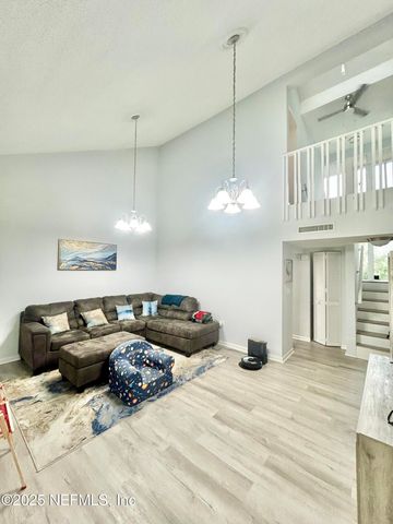 7122 CYPRESS COVE Road, Jacksonville, FL 32244