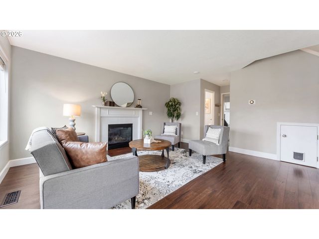 14583 Nw DAWNWOOD Dr, Portland, OR 97229