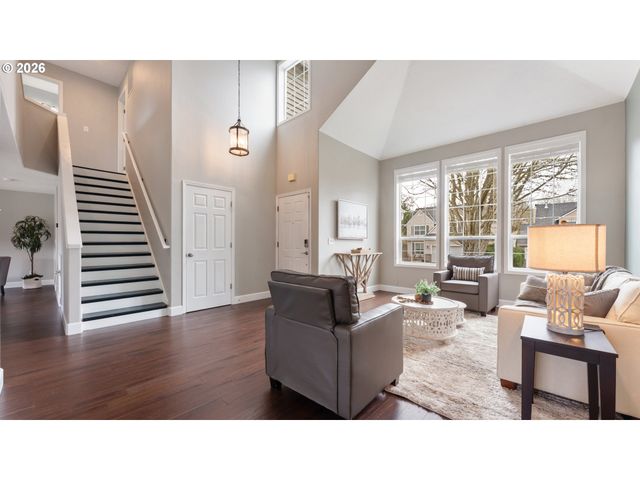 14583 Nw DAWNWOOD Dr, Portland, OR 97229