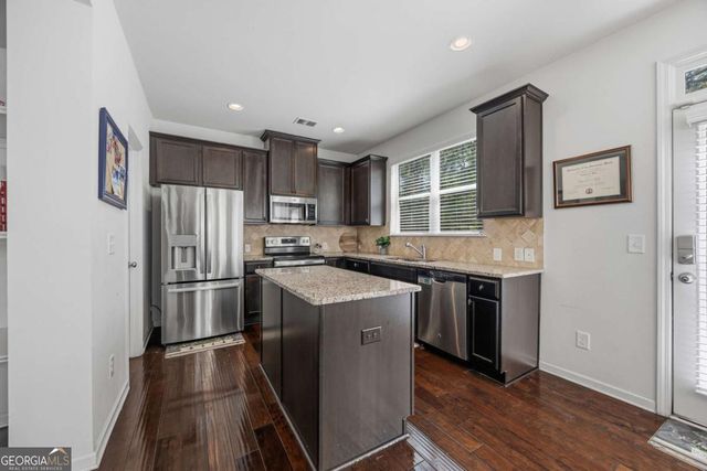 4021 Princeton Lakes Pass SW, Atlanta, GA 30331