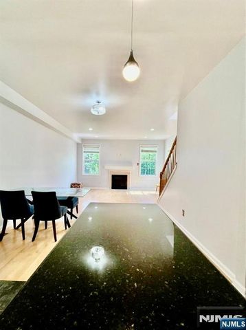 456 Hartford Drive 4057, Nutley, NJ 07110