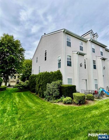456 Hartford Drive 4057, Nutley, NJ 07110
