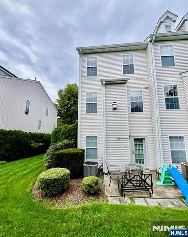 456 Hartford Drive 4057, Nutley, NJ 07110