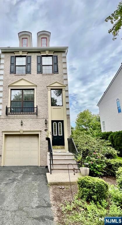 456 Hartford Drive 4057, Nutley, NJ 07110