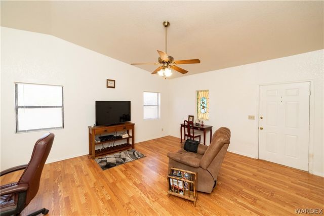 3953 Raymond Avenue, Kingman, AZ 86409