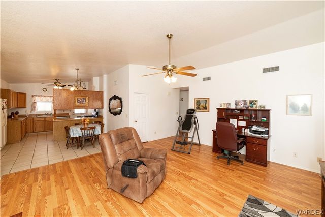 3953 Raymond Avenue, Kingman, AZ 86409