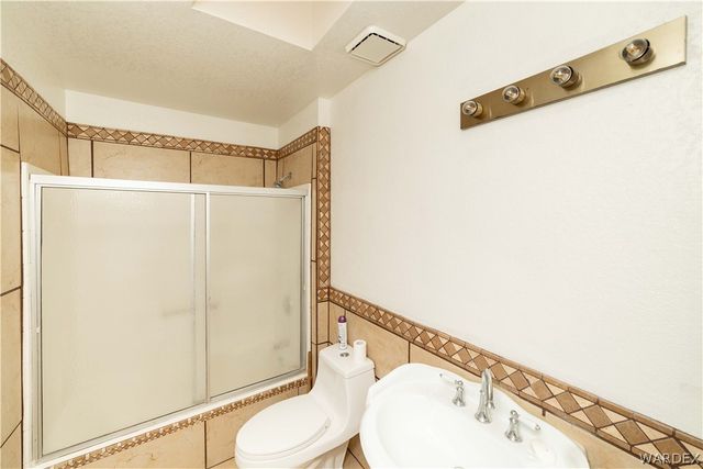 3953 Raymond Avenue, Kingman, AZ 86409