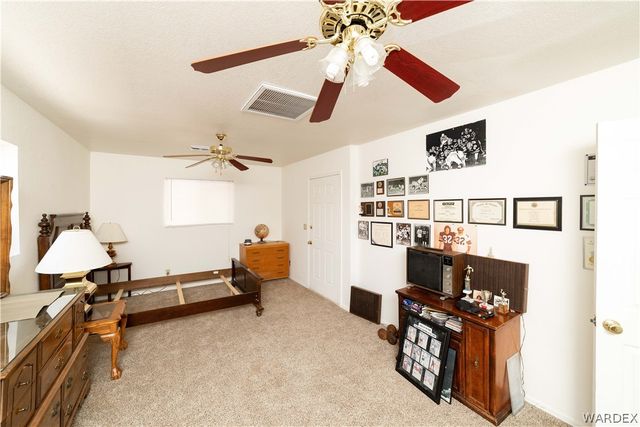 3953 Raymond Avenue, Kingman, AZ 86409