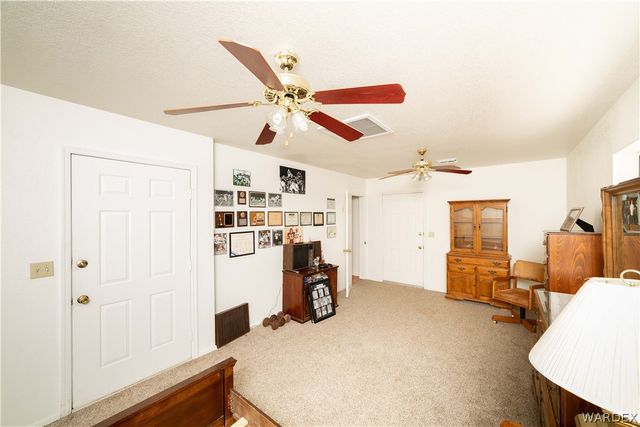 3953 Raymond Avenue, Kingman, AZ 86409