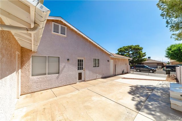 3953 Raymond Avenue, Kingman, AZ 86409