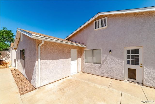3953 Raymond Avenue, Kingman, AZ 86409
