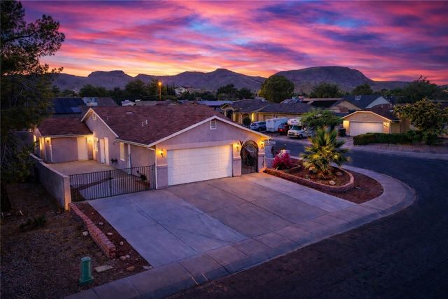 3953 Raymond Avenue, Kingman, AZ 86409