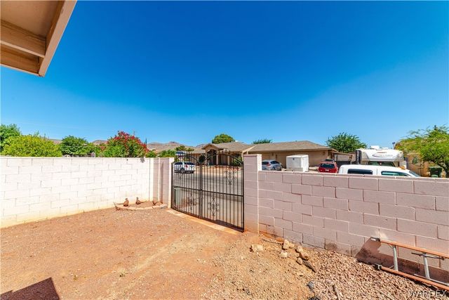 3953 Raymond Avenue, Kingman, AZ 86409